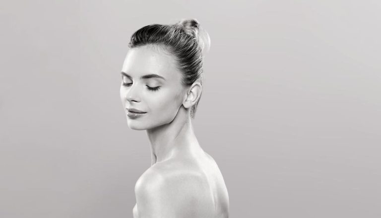 Chirurgie du lobe de l’oreille à Paris 16 – Lobuloplastie et réparation